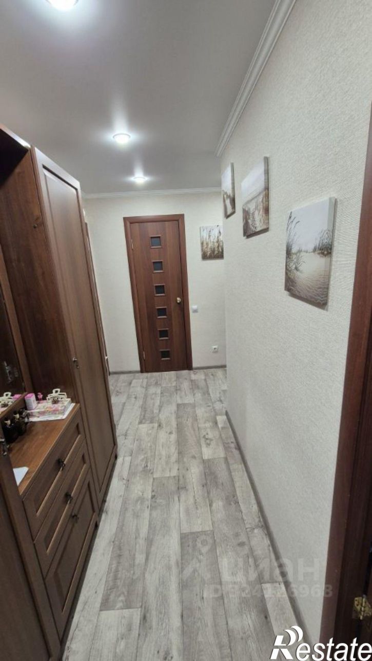 3-комн квартира пр-кт Победы, 111,  д. 111