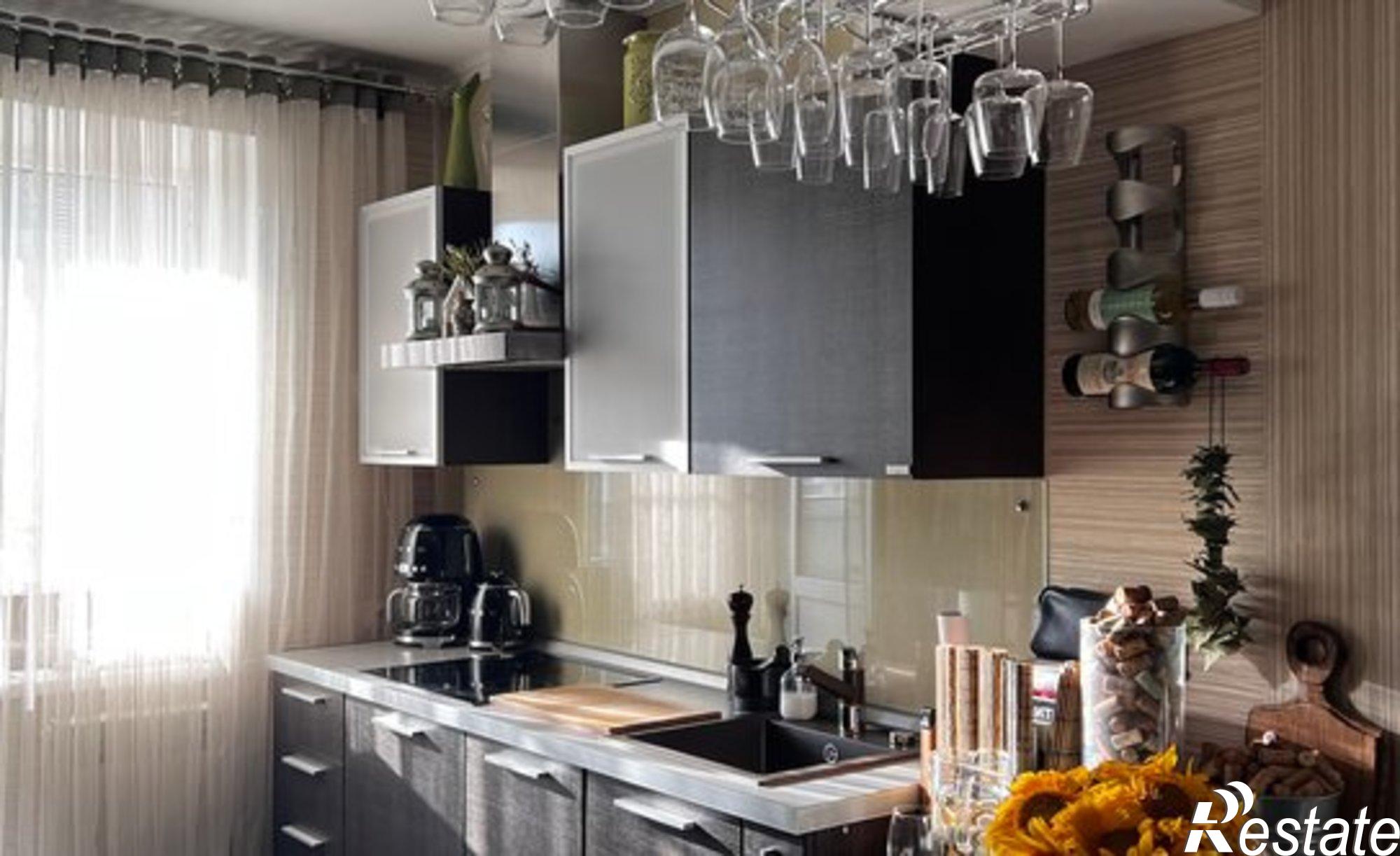 Купить квартиру за 8 500 000 рублей на ул 65-летия Победы, 1