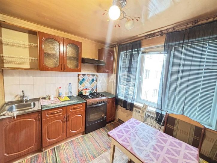 3-комн квартира Ладожская ул, 35