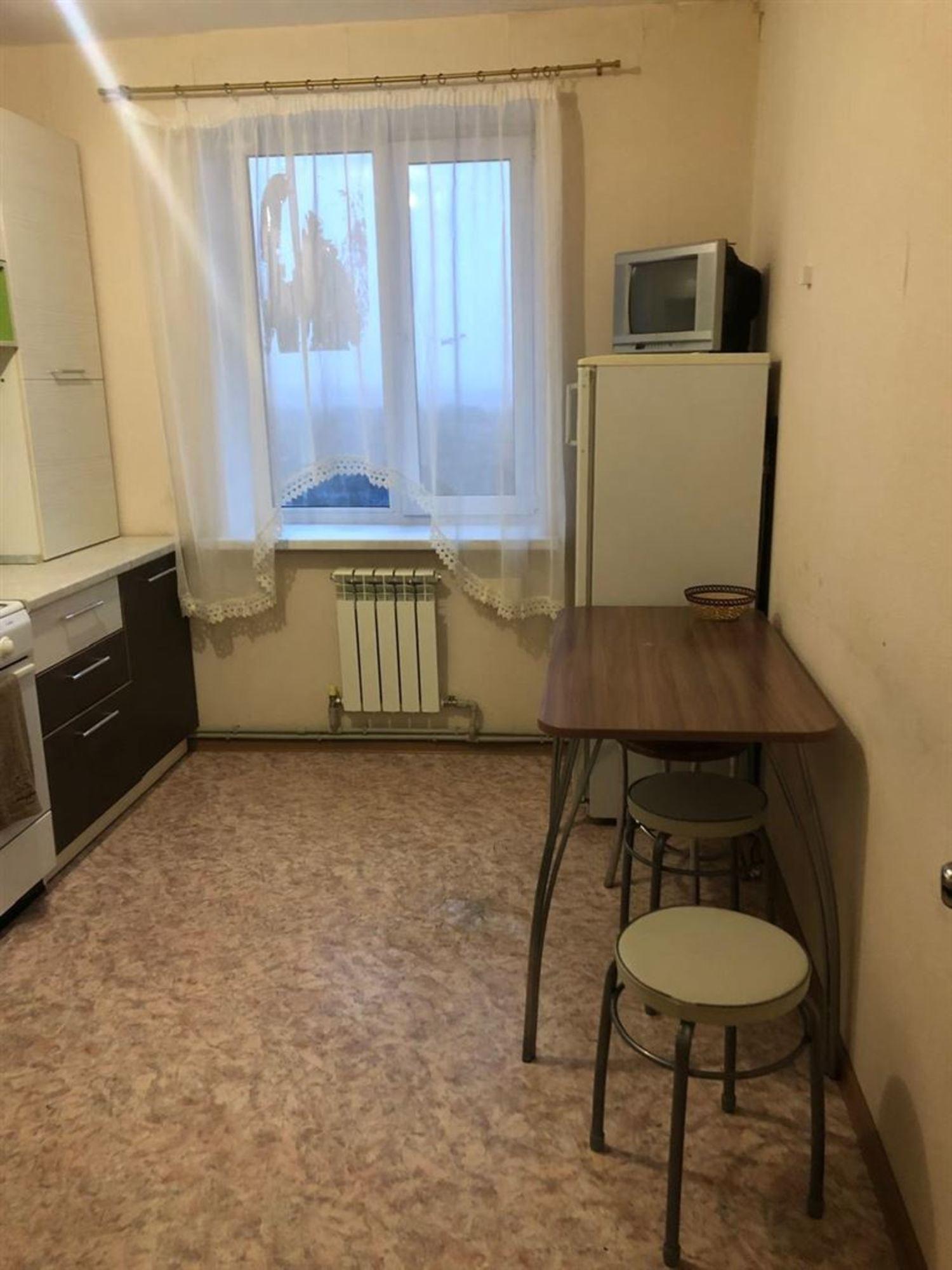 Сдать квартиру за 12 000 рублей на ул Новоселов, д. 115