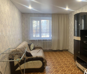 1-комн, 30кв м, этаж 1/5 ул Дзержинского, 31