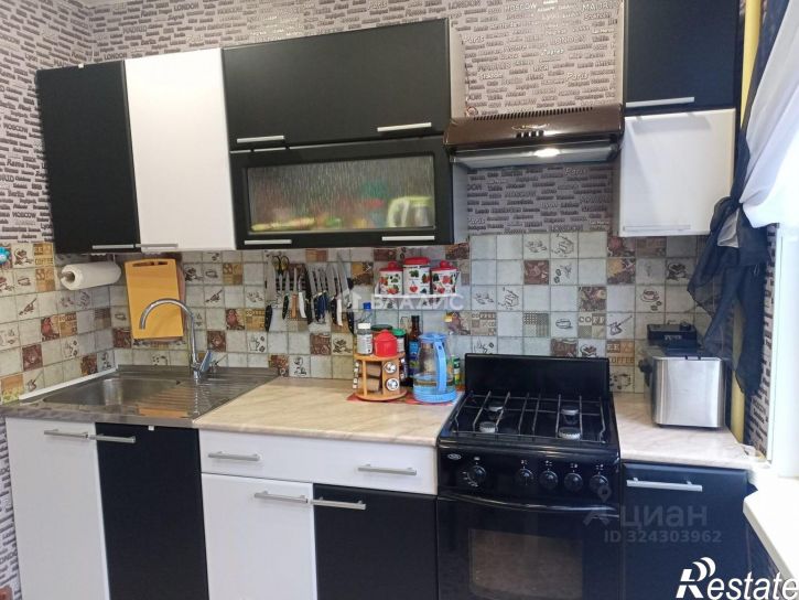 2-комн квартира Ладожская улица, 5,  д. 5