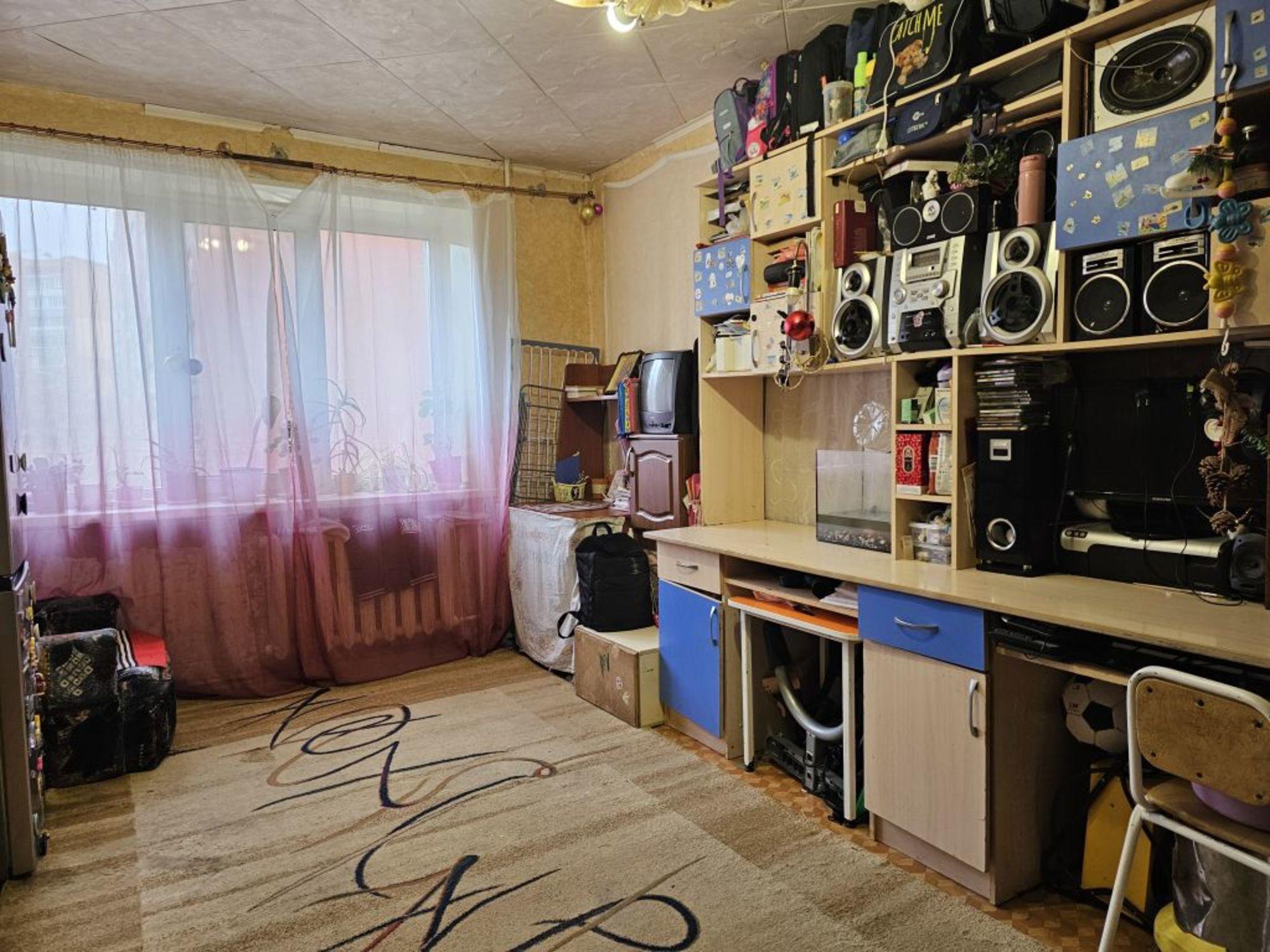 Купить квартиру за 3 980 000 рублей на Карпинского ул, 32