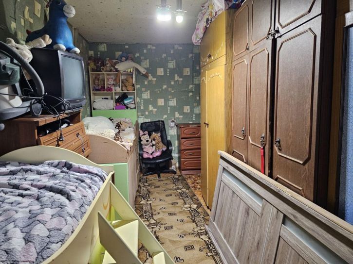 3-комн квартира Карпинского ул, 32