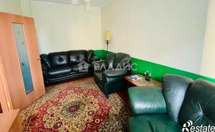 3-комн квартира ул Славы, 5,  д. 5