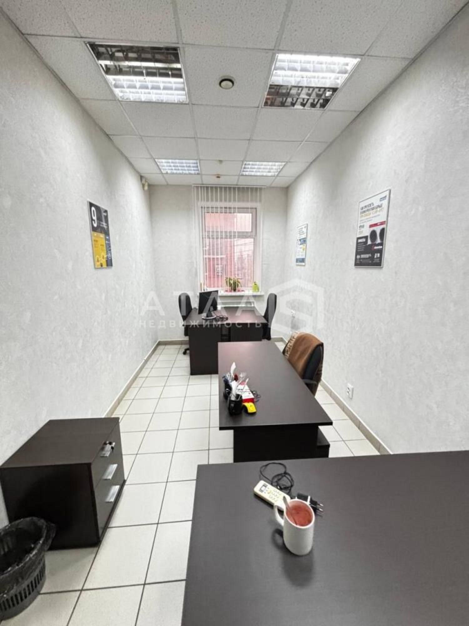 Сдать офис, помещение под офис за 42 000 рублей на Володарского ул, 22