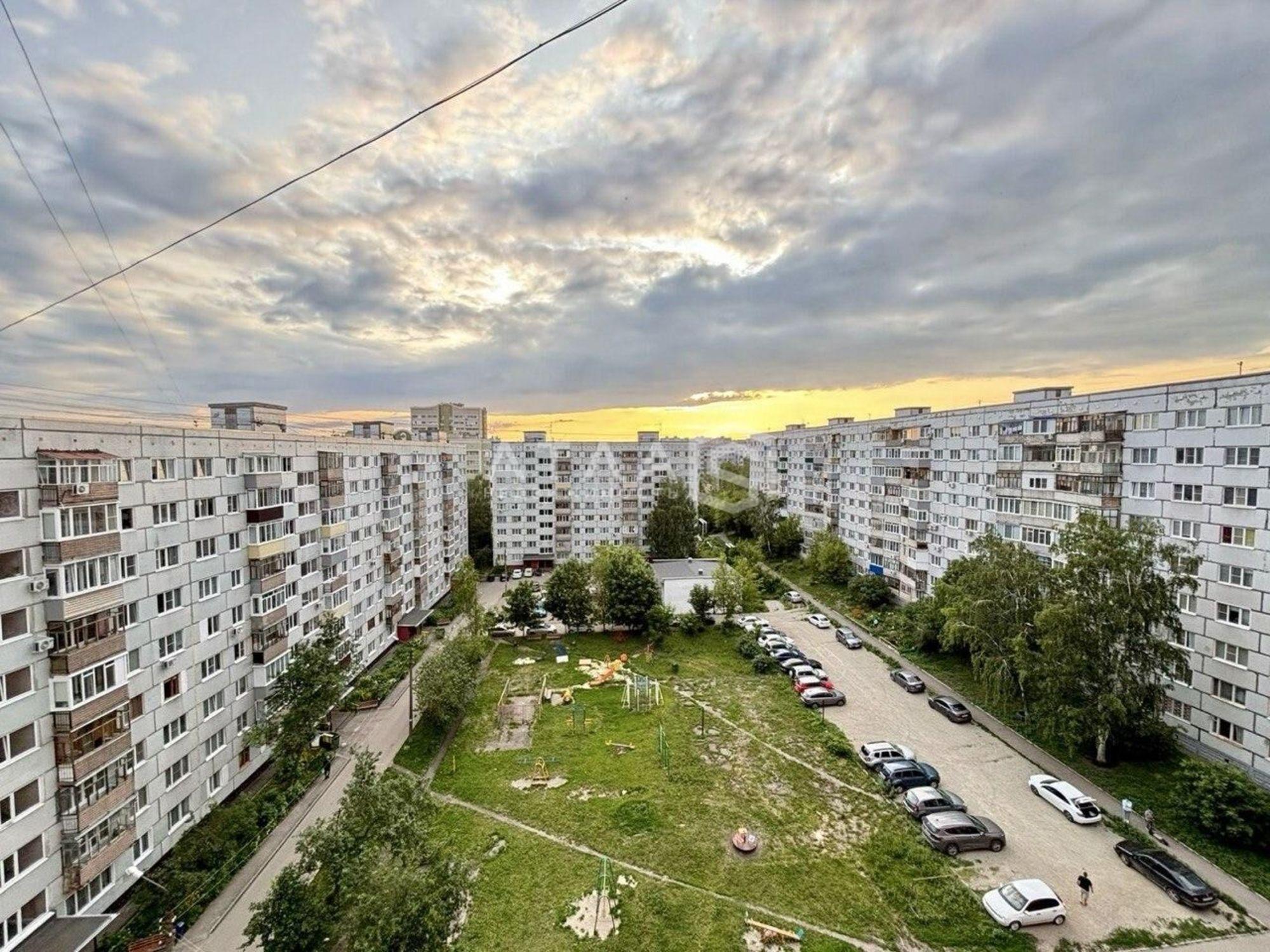 Сдать комнату за 25 000 рублей на Рахманинова ул, 32