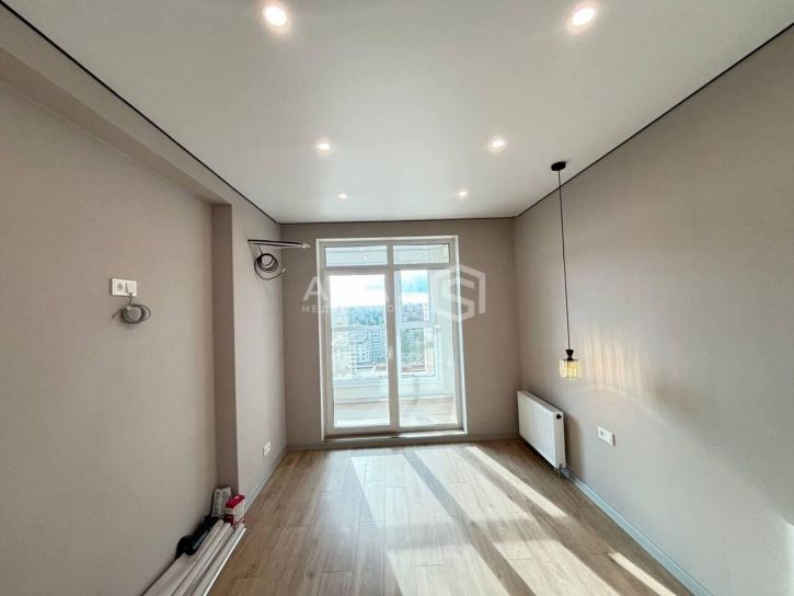 3-комн квартира Лозицкой ул, 1А