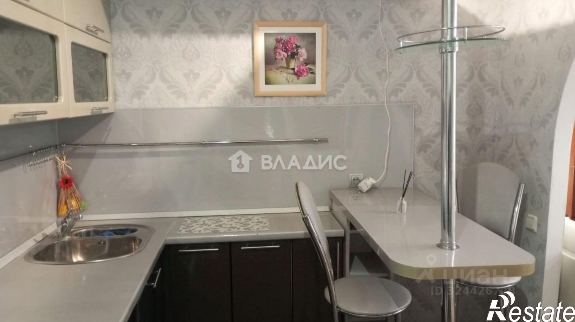 Купить квартиру за 3 650 000 рублей на пр-кт Строителей, 31