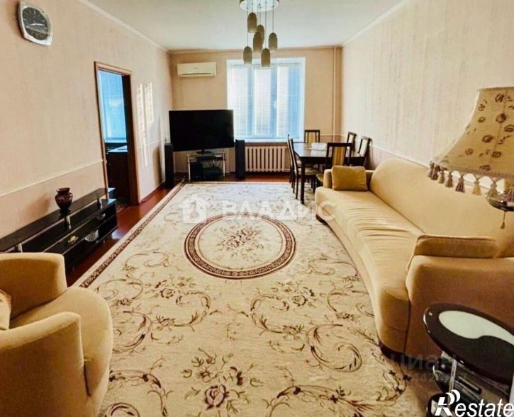 3-комн квартира ул Славы, 5,  д. 5