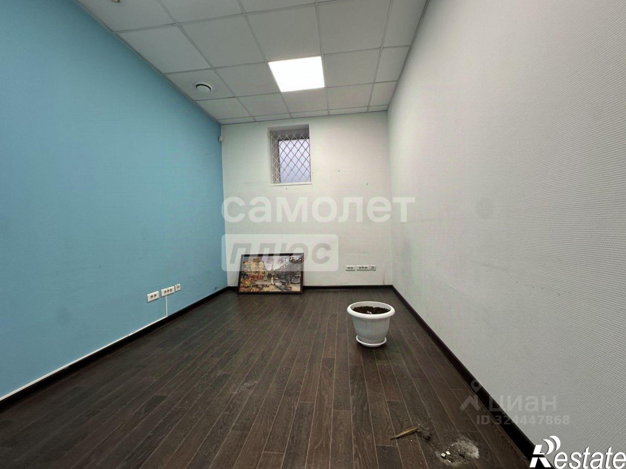 Сдать офис, помещение под офис за 127 200 рублей на ул Калинина, 4