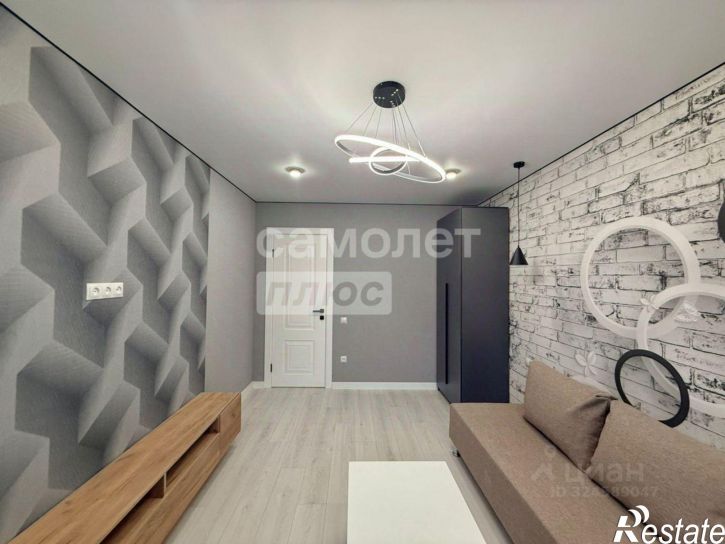 2-комн квартира пр-кт Победы, 27,  д. 27