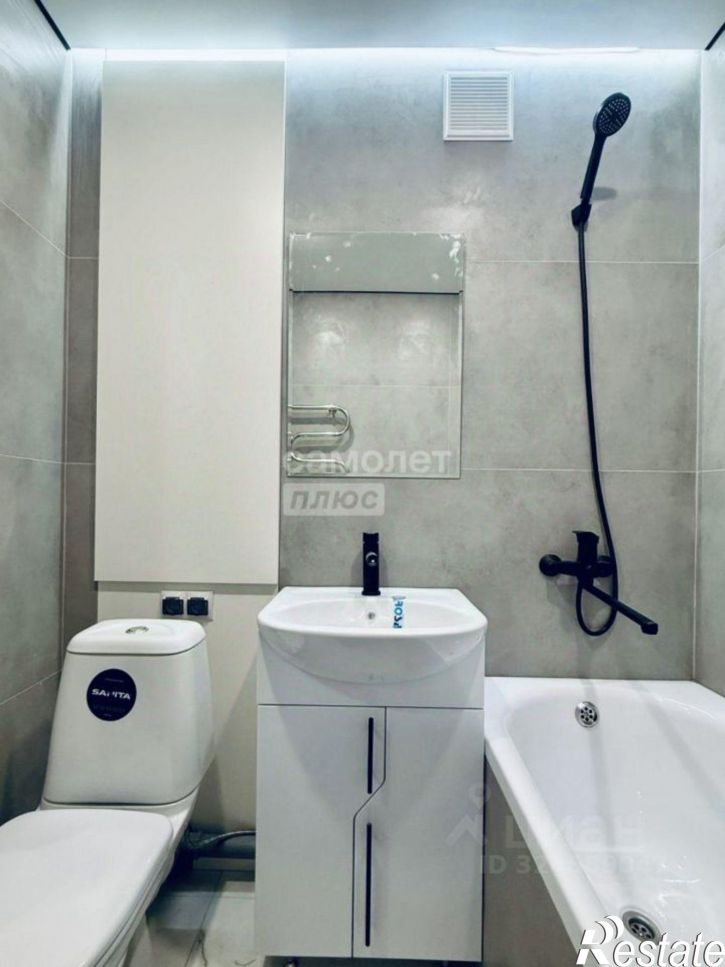 2-комн квартира пр-кт Победы, 27,  д. 27