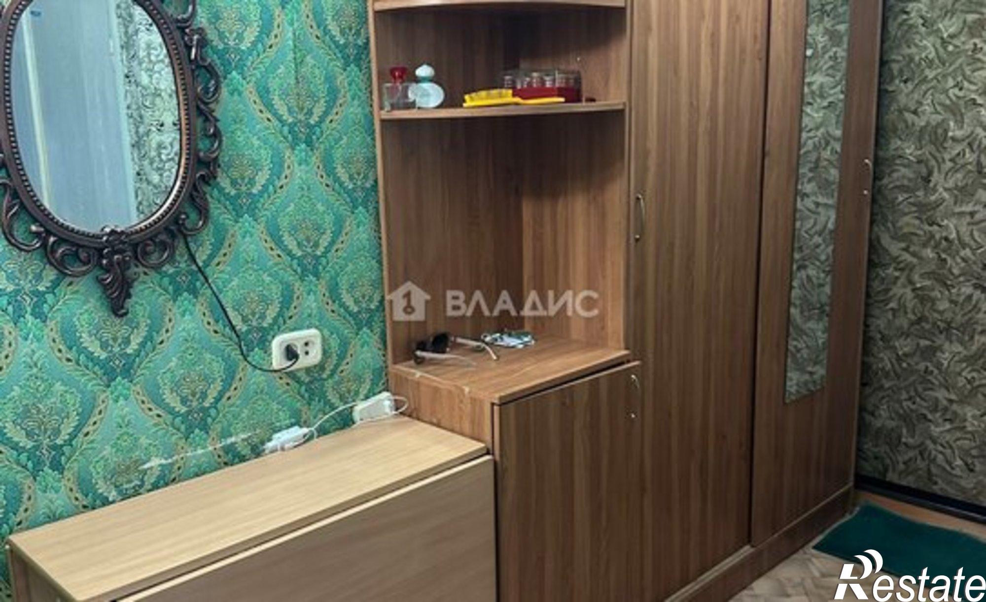 Купить квартиру за 2 000 000 рублей на г-к Военный 2-й, 5