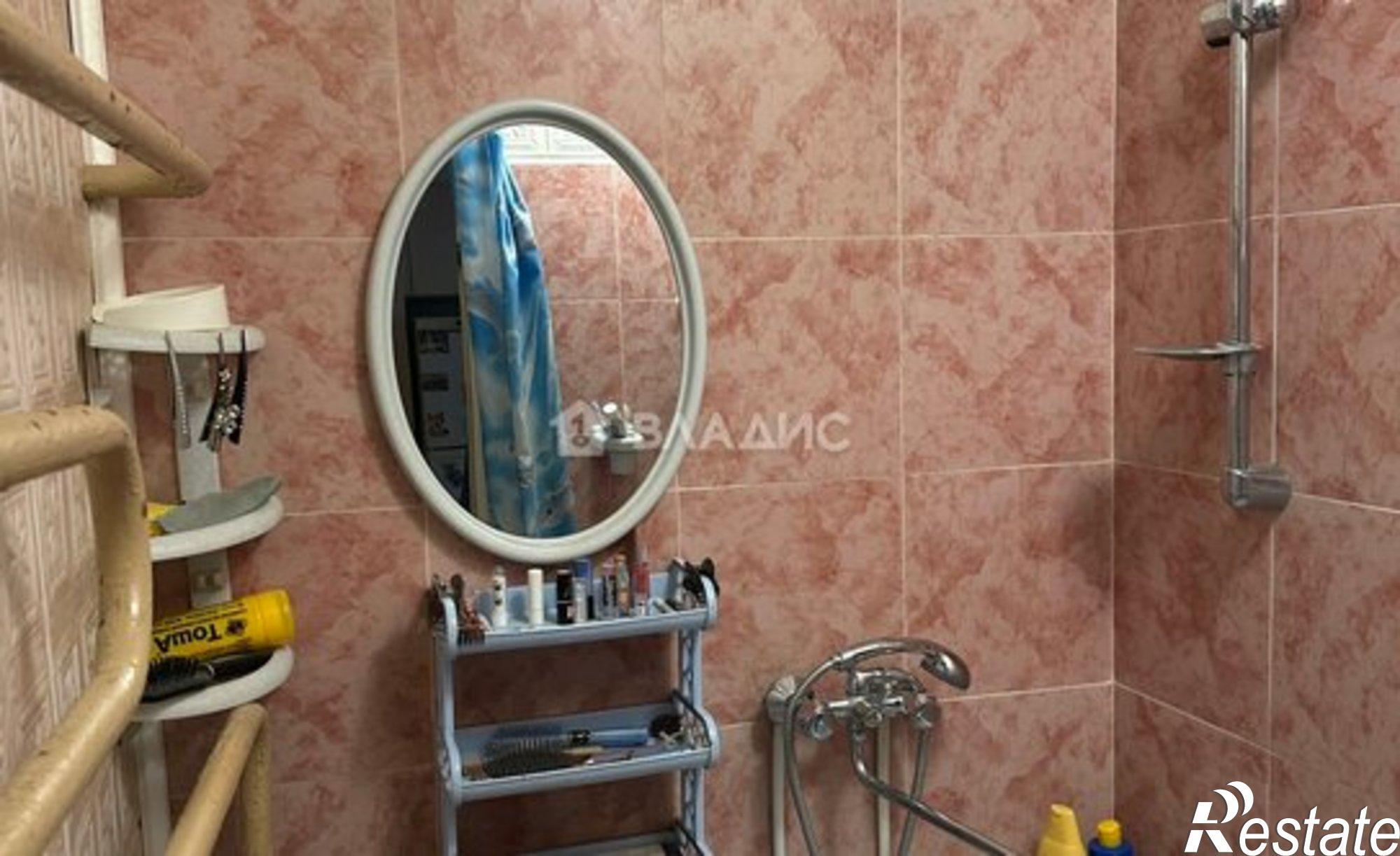 Купить квартиру за 2 000 000 рублей на г-к Военный 2-й, 5