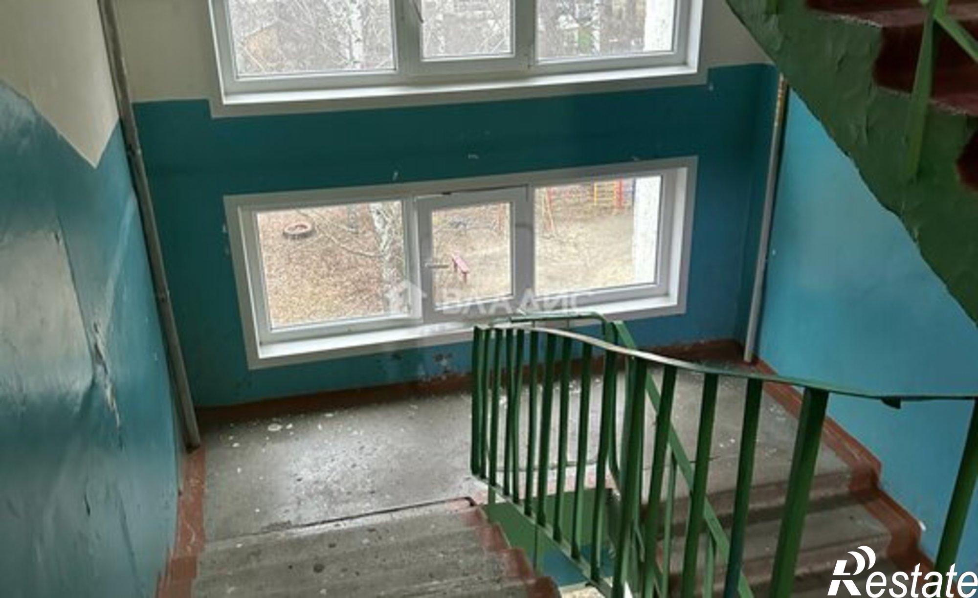 Купить квартиру за 2 100 000 рублей на г-к Военный 2-й, 6