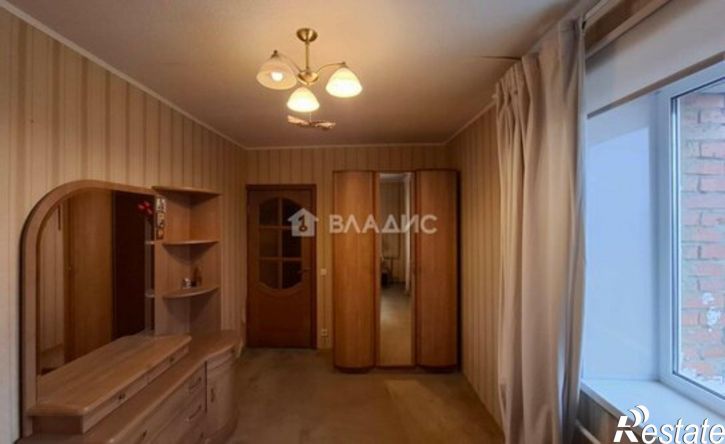 4-комн квартира ул Луначарского, 46,  д. 46