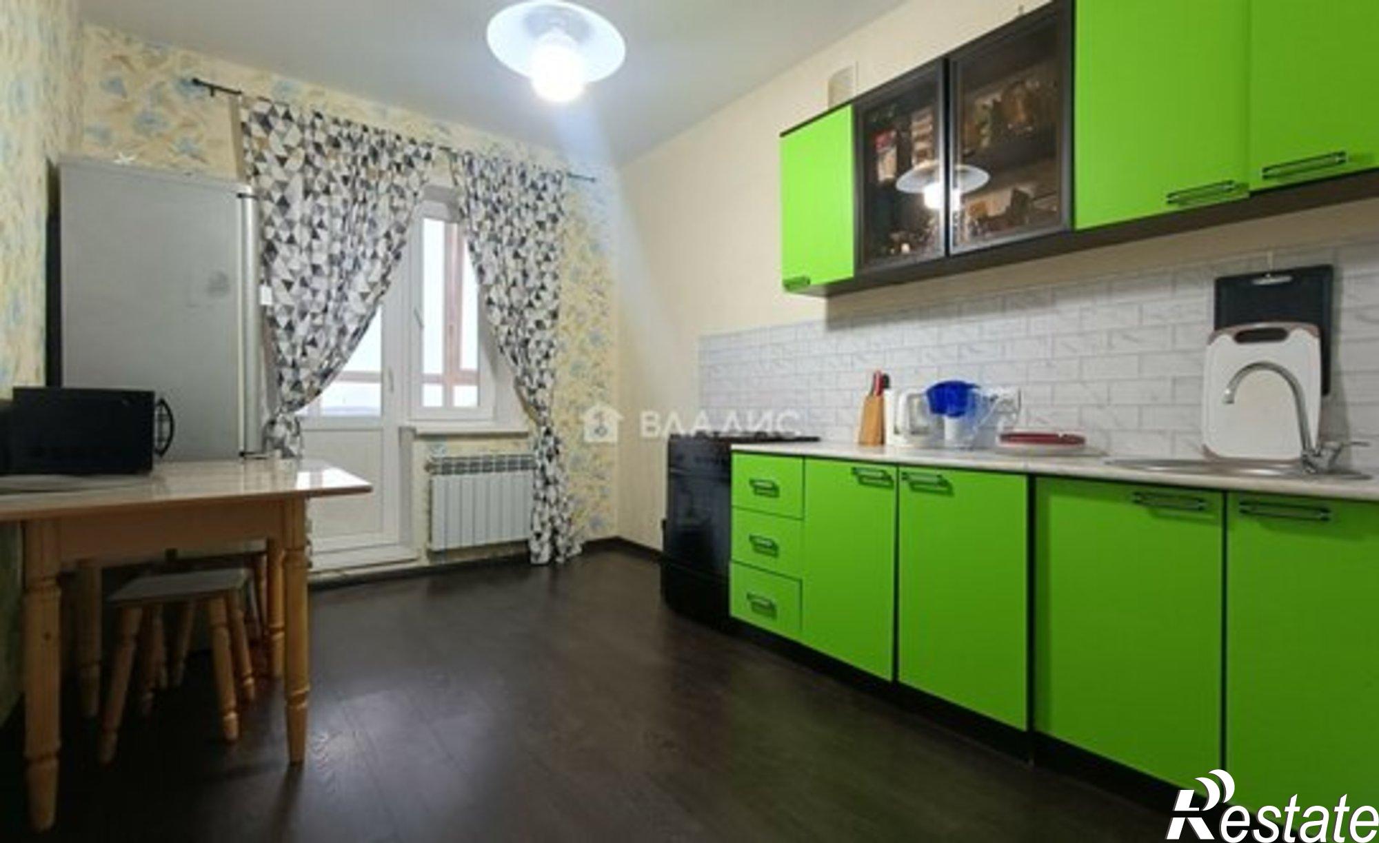 Купить квартиру за 6 300 000 рублей на ул Антонова, 24