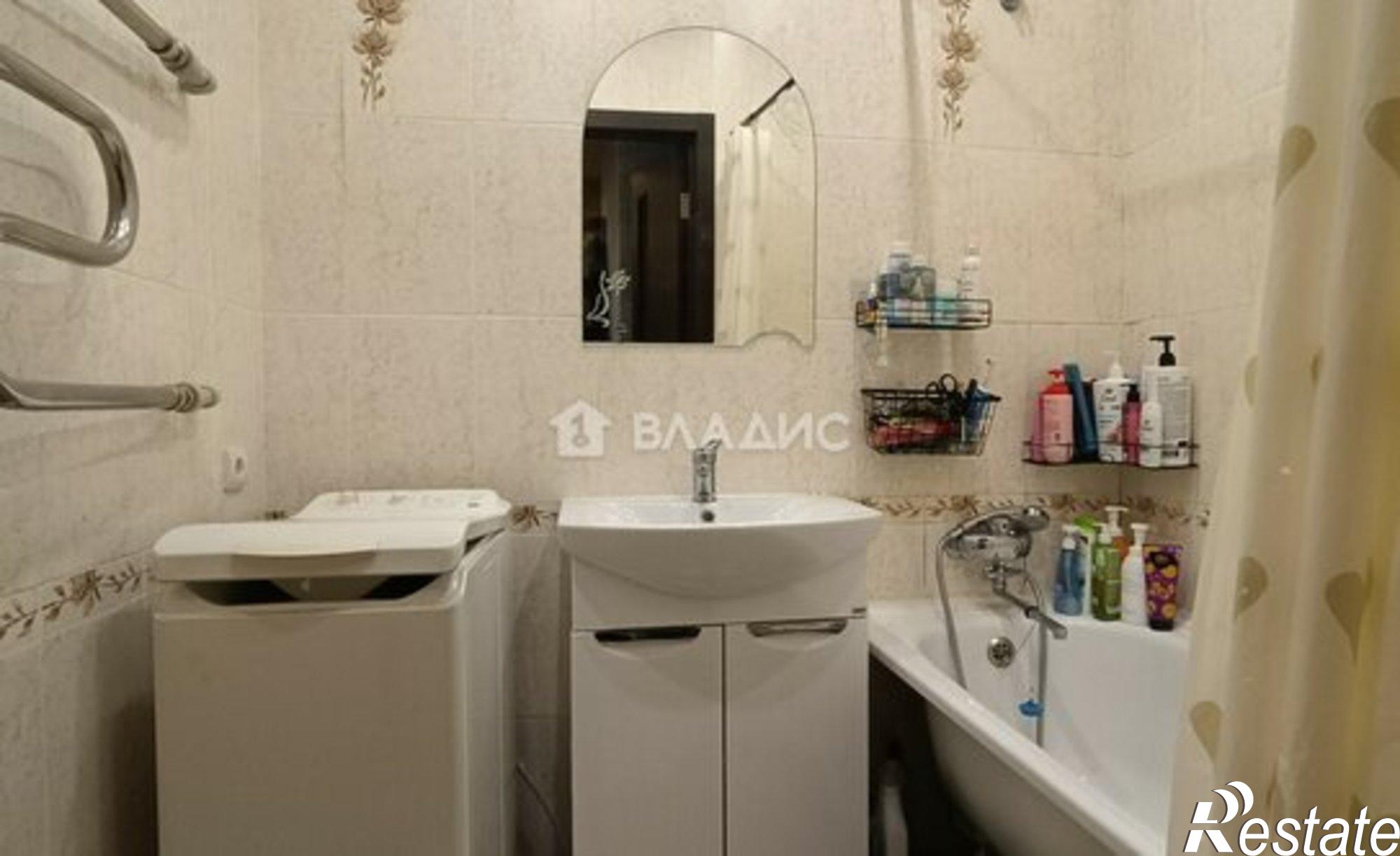 Купить квартиру за 6 300 000 рублей на ул Антонова, 24