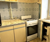 2-комн, 47кв м, этаж 1/5 ул Дзержинского, 31