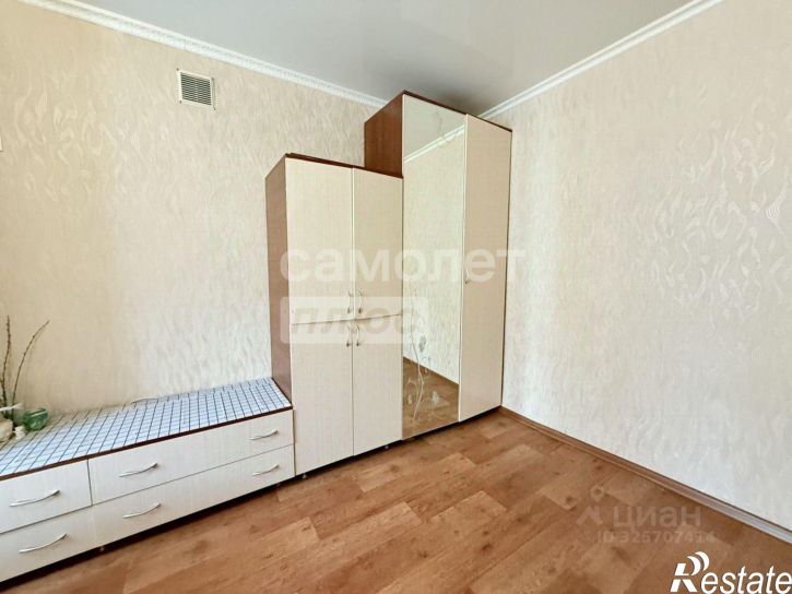 Комната Фабричная улица, 10,  д. 10