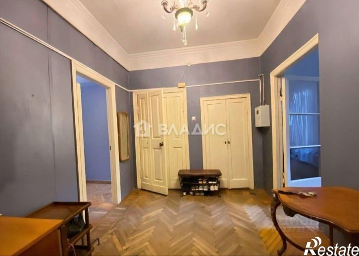 4-комн квартира ул Богданова, 21А,  д. 21А