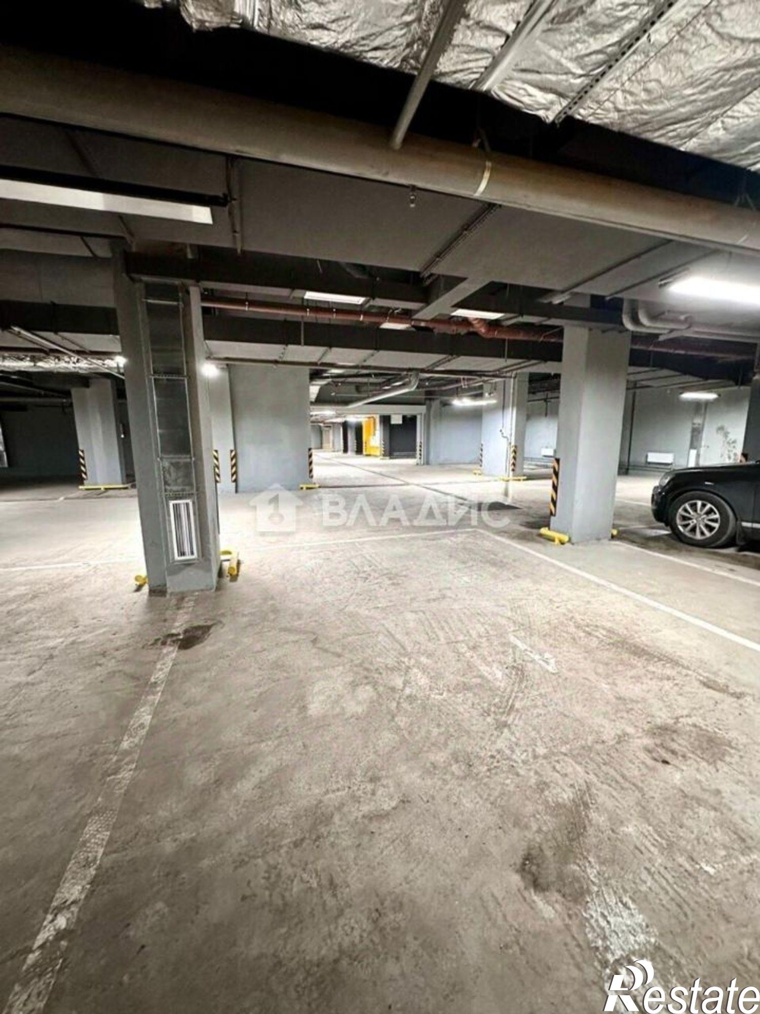 Купить гараж, место в паркинге за 1 600 010 рублей на улица Урицкого, 48