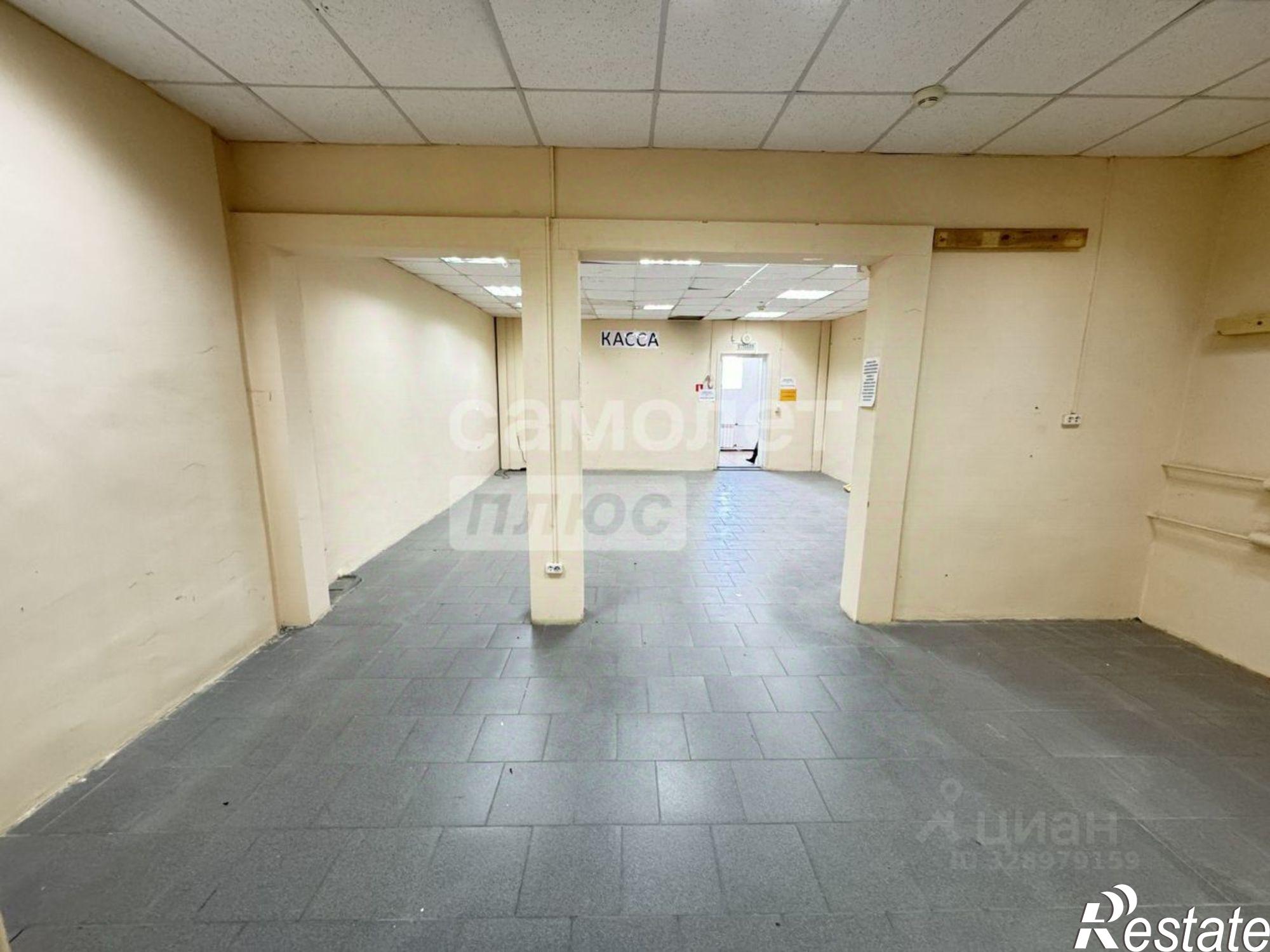 Купить торговое помещение за 8 285 240 рублей на ул Перспективная, 1А 1