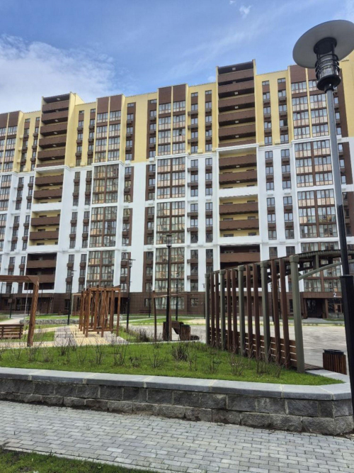 Продажа 2-комн квартиры Шмидта ул, 7