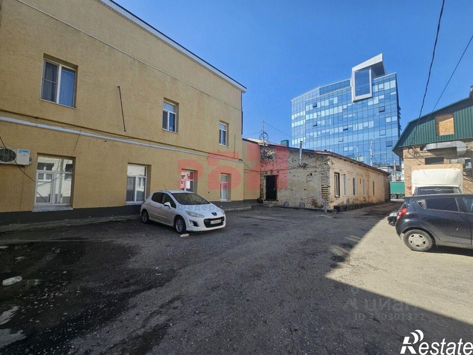 Купить ОСЗ, отдельно стоящее здание за 15 000 000 рублей на улица Кирова, 39