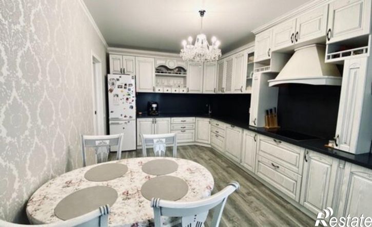 2-комн квартира ул Лозицкой, 8,  д. 8
