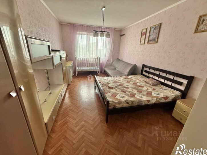 3-комн квартира ул Антонова, 4А,  д. 4А