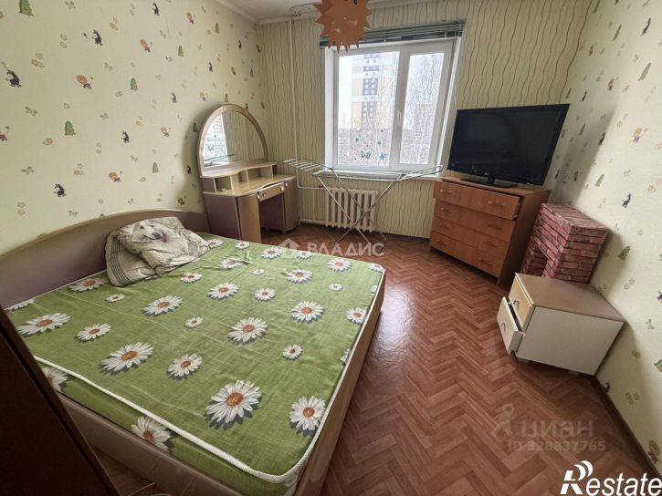 3-комн квартира ул Антонова, 4А,  д. 4А