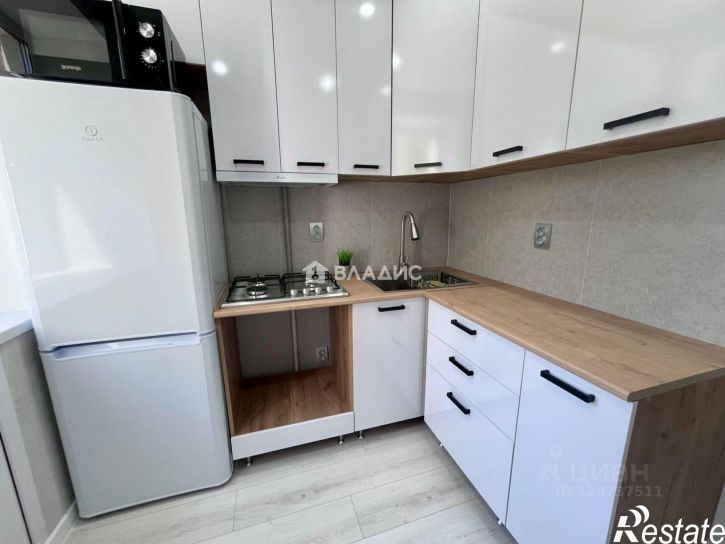 2-комн квартира ул Толстого, 10,  д. 10