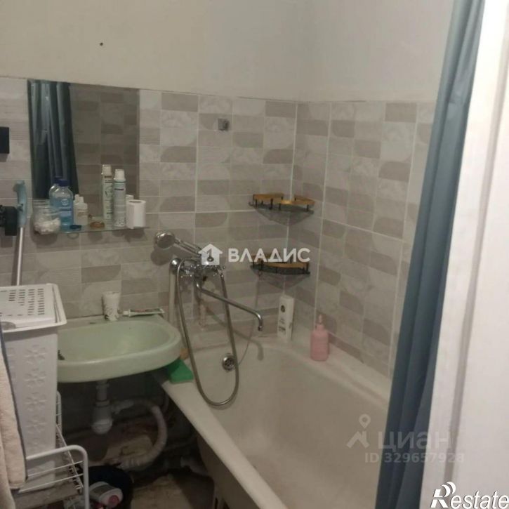 3-комн квартира ул Бородина, 1,  д. 1