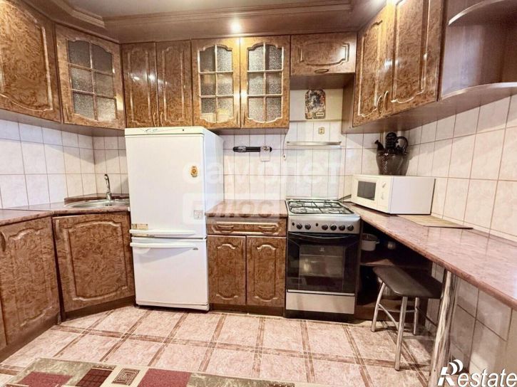 2-комн квартира пр-кт Победы, 115,  д. 115