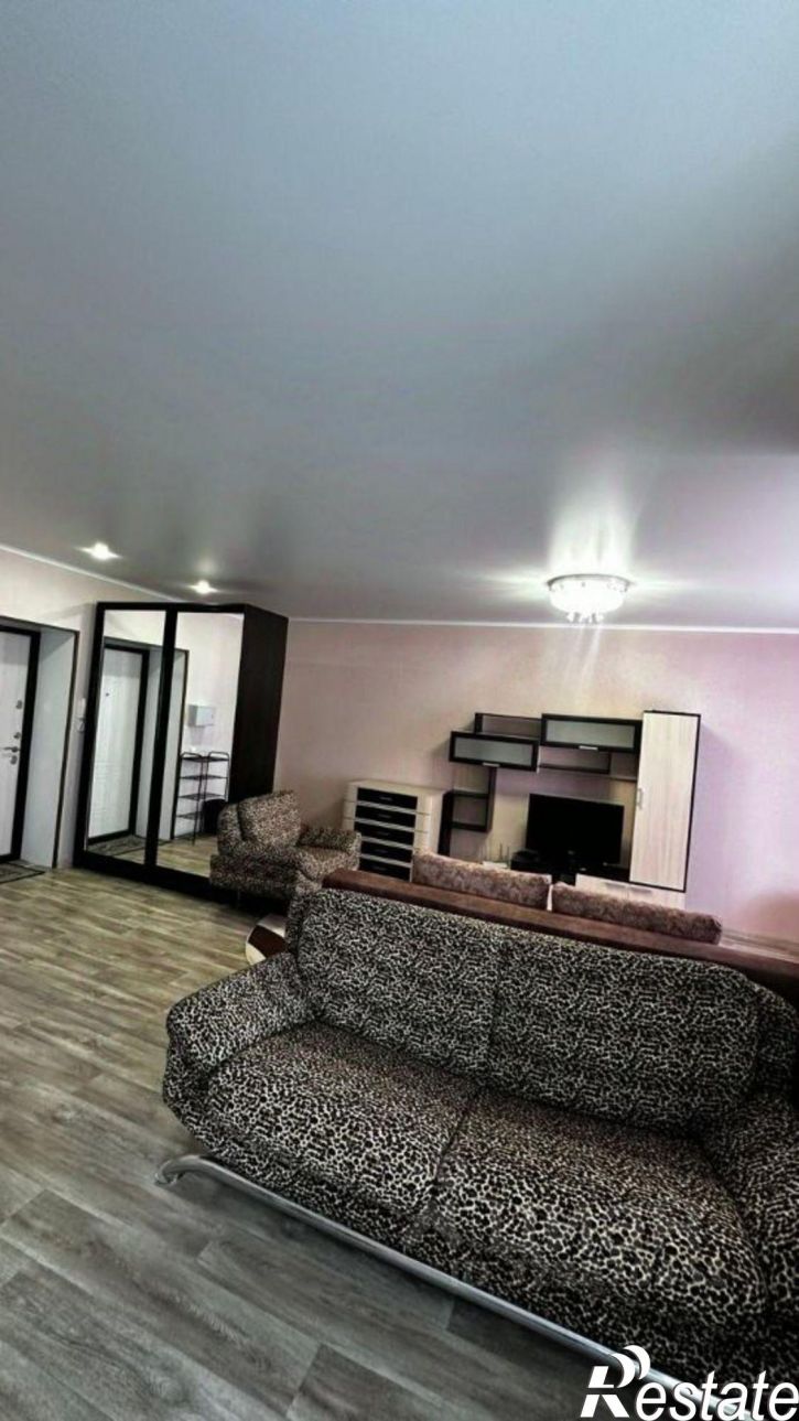 1-комн квартира ул Мира, 40А,  д. 40А