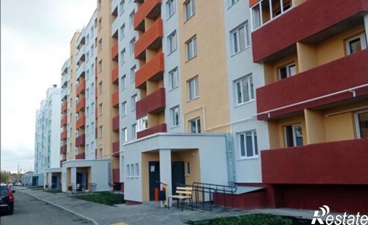3-комн квартира ул Ревунова, 4,  д. 4