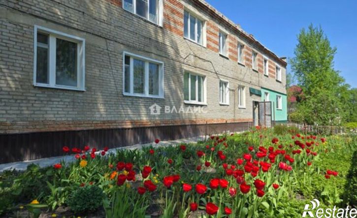 1-комн квартира поселок Нефтяник, 12,  д. 12