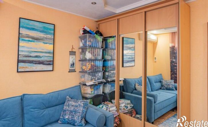 3-комн квартира улица Антонова, 27,  д. 27