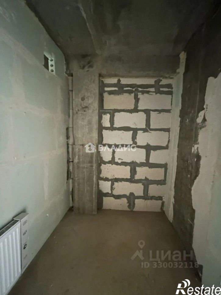 3-комн квартира ул Генерала Глазунова, 4,  д. 4