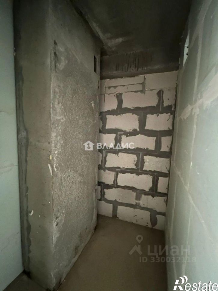 3-комн квартира ул Генерала Глазунова, 4,  д. 4