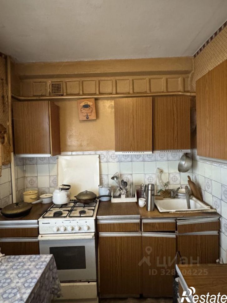 2-комн квартира ул Толстого, 1,  д. 1