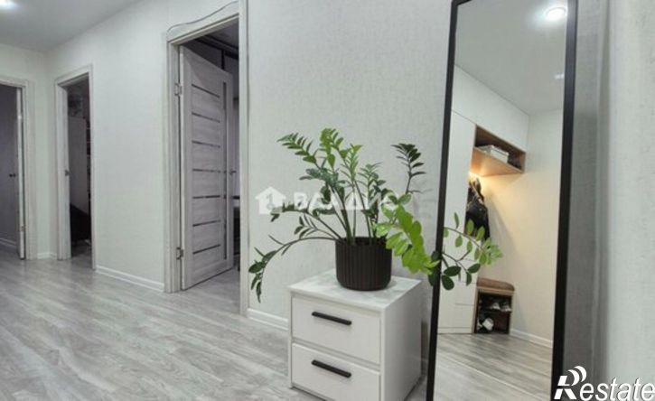 3-комн квартира ул Генерала Глазунова, 17,  д. 17