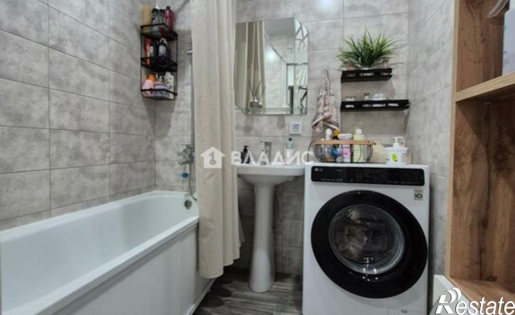 3-комн квартира ул Генерала Глазунова, 17,  д. 17