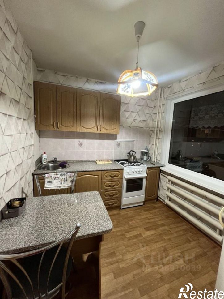 3-комн квартира ул Кижеватова, 9,  д. 9