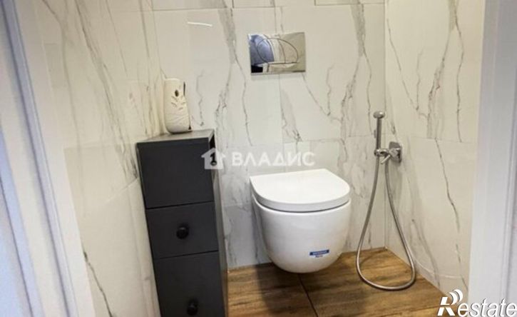 2-комн квартира ул Генерала Глазунова, 3,  д. 3
