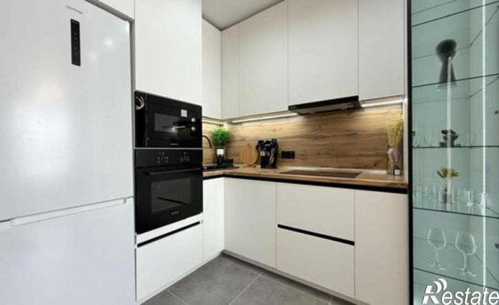 3-комн квартира улица Измайлова, 38,  д. 38