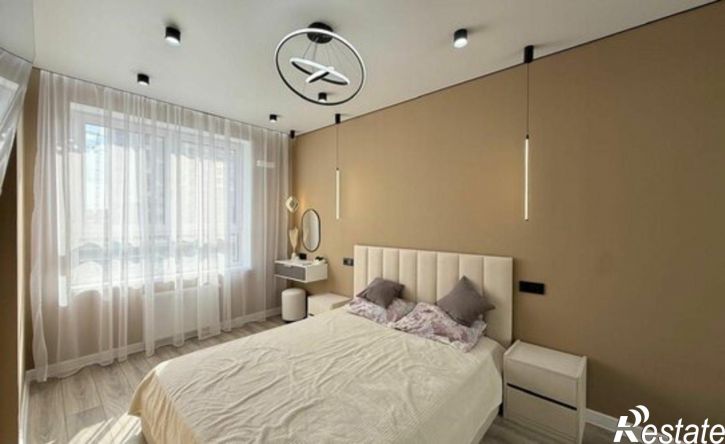3-комн квартира улица Измайлова, 38,  д. 38