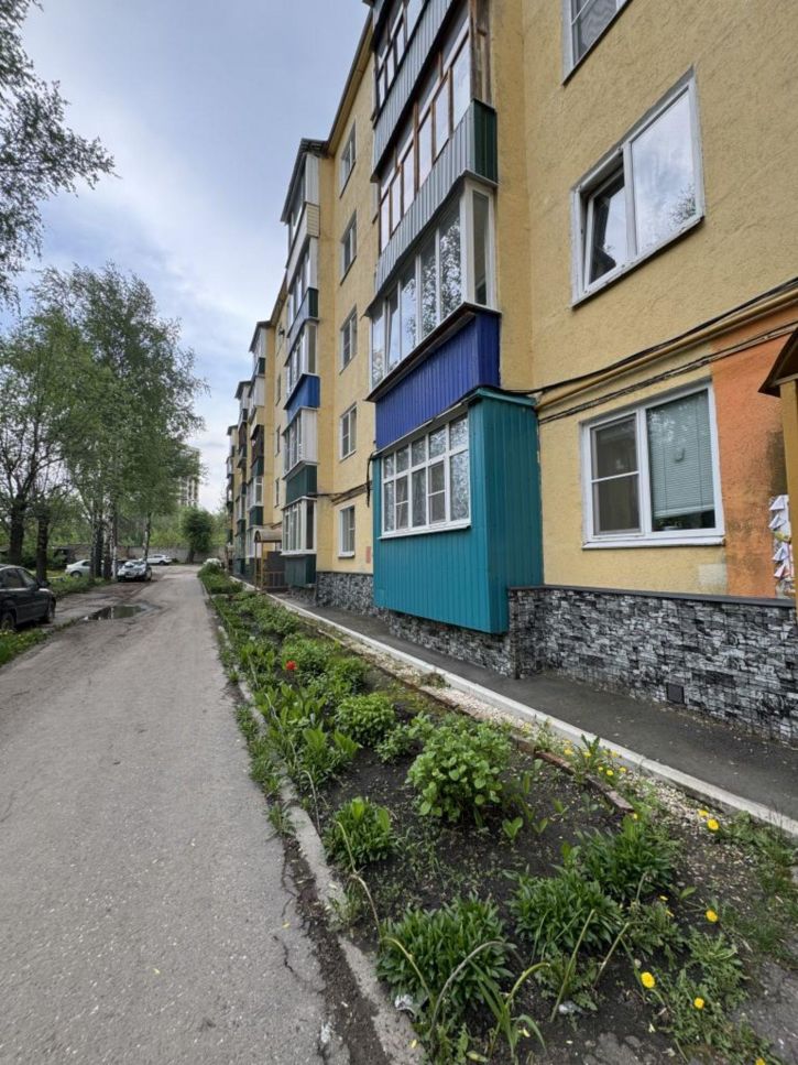 2-комн квартира Вяземского ул, 19